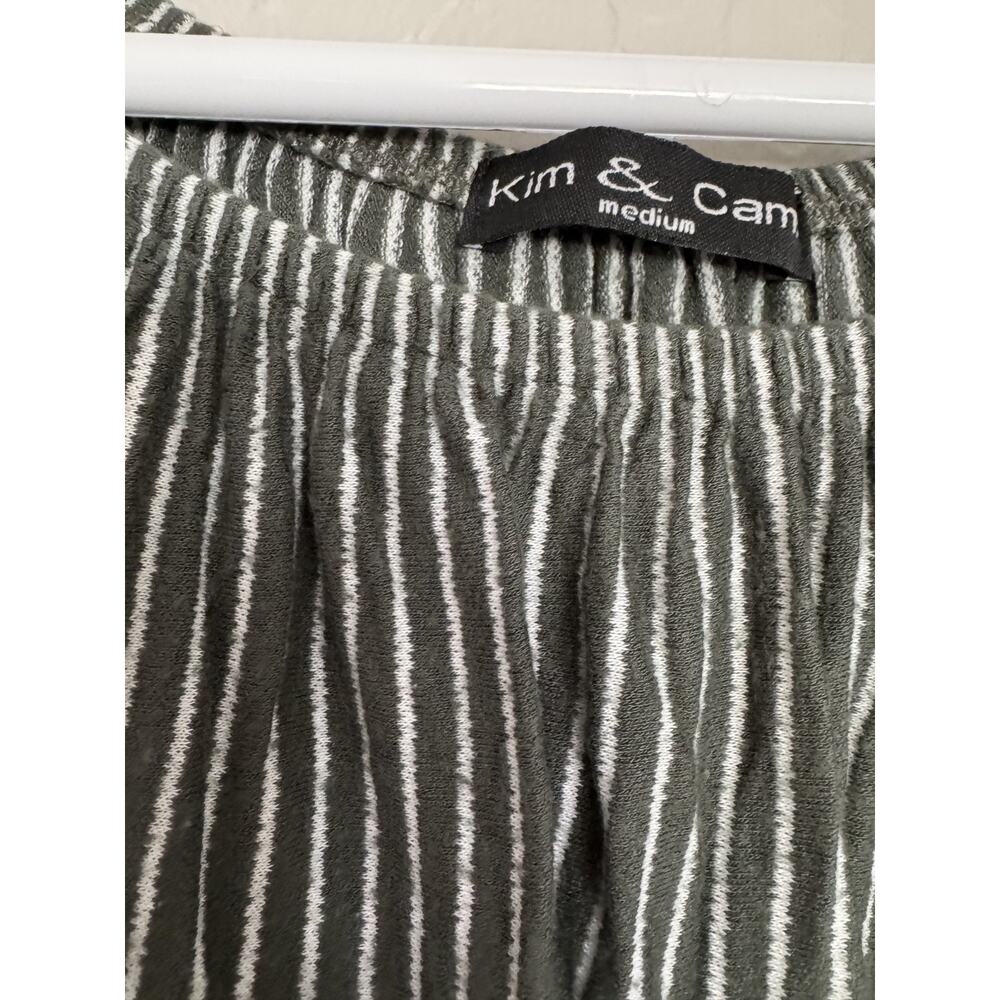 kim cami top medium - Picture 2 of 4